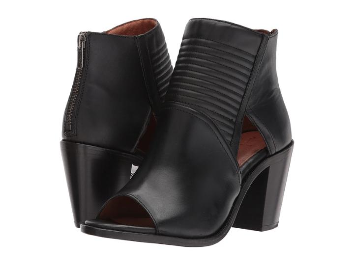 Frye - Bailey Quilt Peep