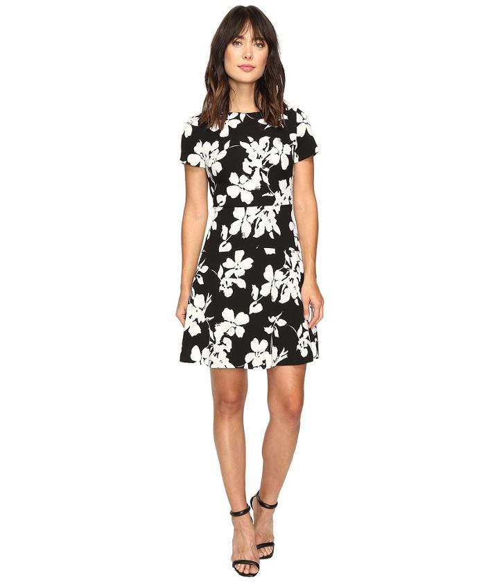 Vince Camuto - Short Sleeve Fresco Blooms Flare Dress