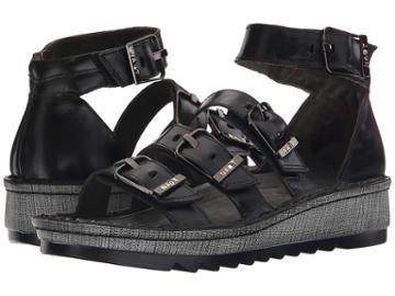 Naot Footwear - Begonia