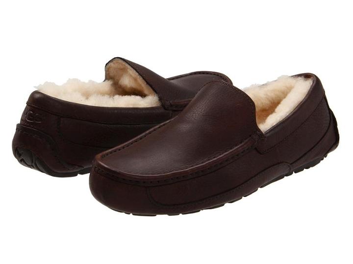 Ugg Ascot Leather