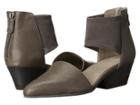 Eileen Fisher - Fame