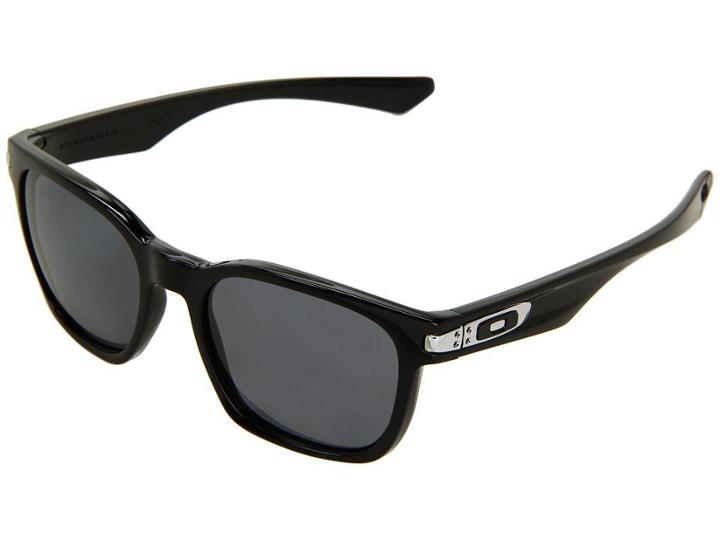 Oakley Garage Rock