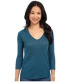 Pendleton - Petite 3/4 Sleeve V-neck Tee