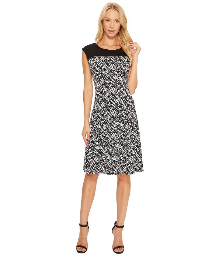 Calvin Klein - Sleeveless Print Dress With Zipper Yoke