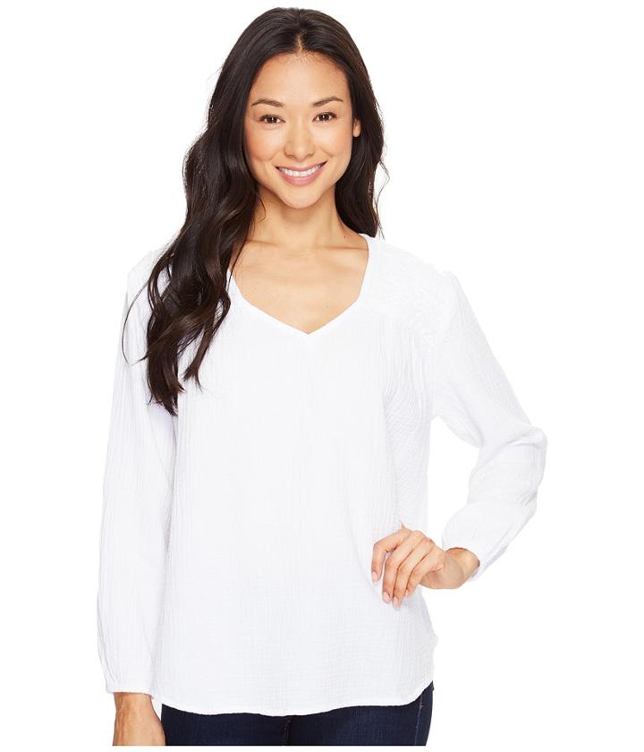 Dylan By True Grit - V-neck With Crochet