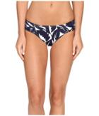 Tommy Bahama - Graphic Jungle Side Shirred Hipster Bottom