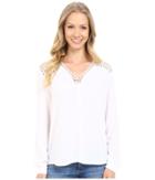 Vince Camuto - Long Sleeve V-neck Blouse W/ Lace Trim