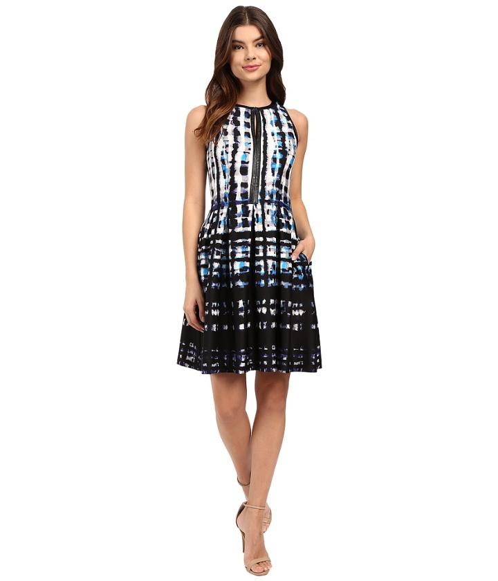 Vince Camuto - Sleeveless Split-neck Fit And Flare