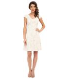 Adrianna Papell - Sweetheart V-neckline Stripped Dress