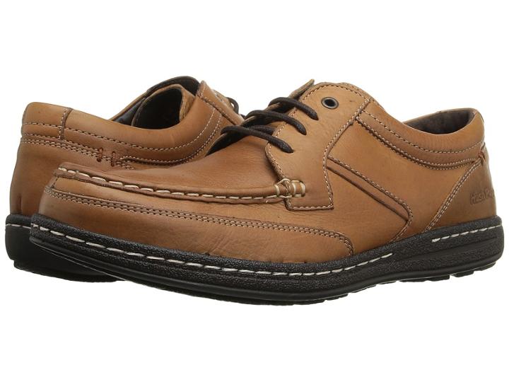 Hush Puppies - Vines Victory