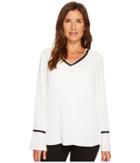 Calvin Klein - V-neck With Mesh Detail