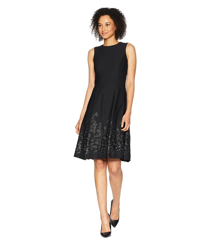 Calvin Klein - Embroidered A-line Hem Dress Cd8c57nt
