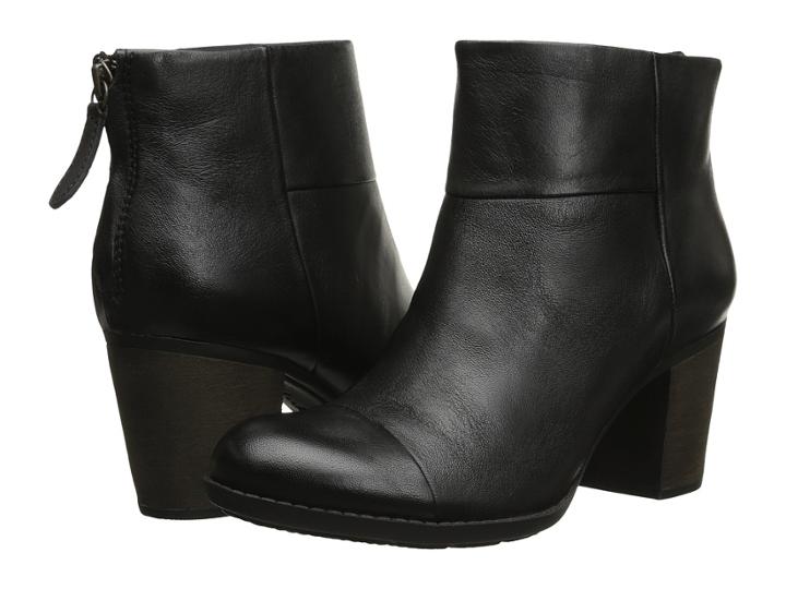 Clarks - Enfield Tess