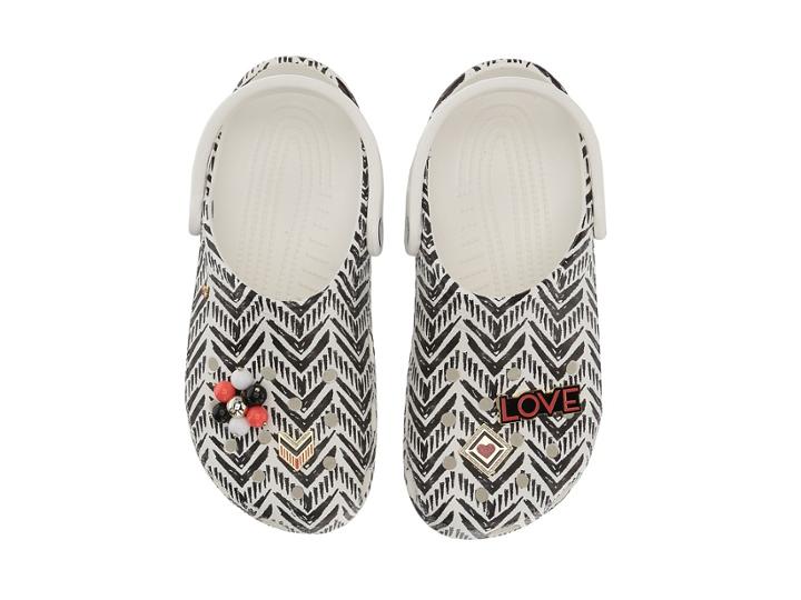 Crocs - Drew X Crocs Classic Chevron Clog