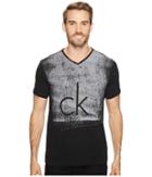 Calvin Klein Jeans - Fog Knockout Logo V-neck T-shirt