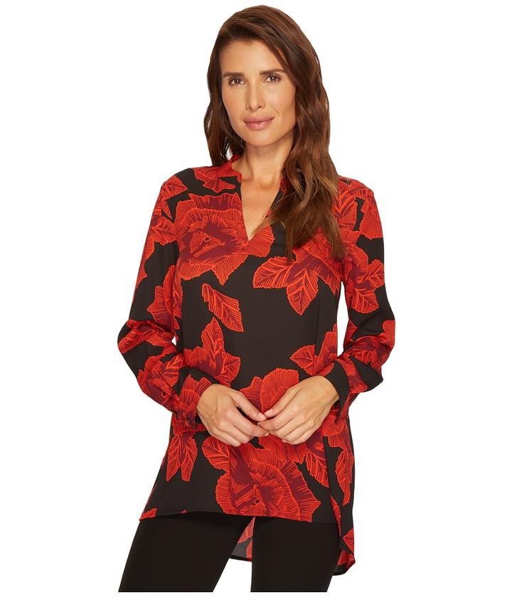 Vince Camuto - Long Sleeve Wood Block Floral V-neck Tunic