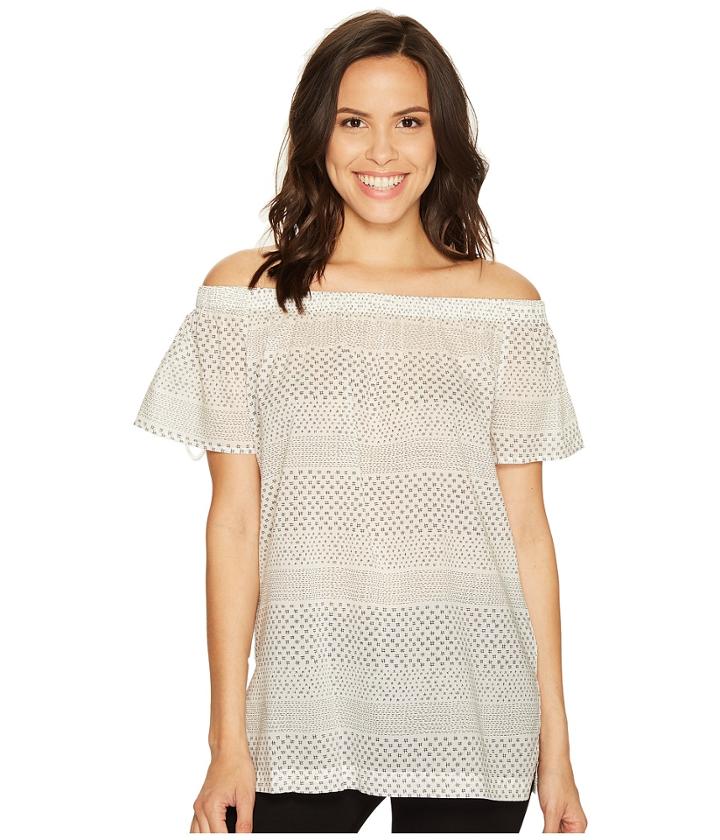 Two By Vince Camuto - Off The Shoulder Delicate Etching Side Slit Tunic