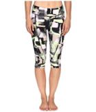 Zobha - Printed Capris W/ Side Zip Pocket