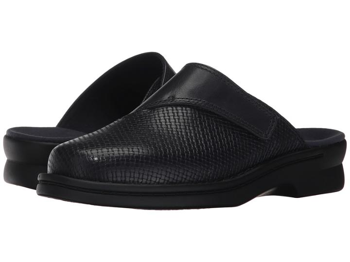 Clarks - Patty Tayna