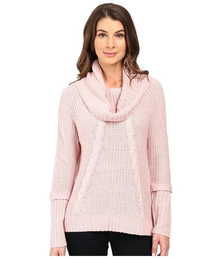 Ivanka Trump - Over Sized Sweater