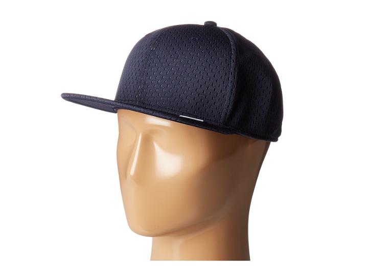 Converse - Athletic Mesh Snapback