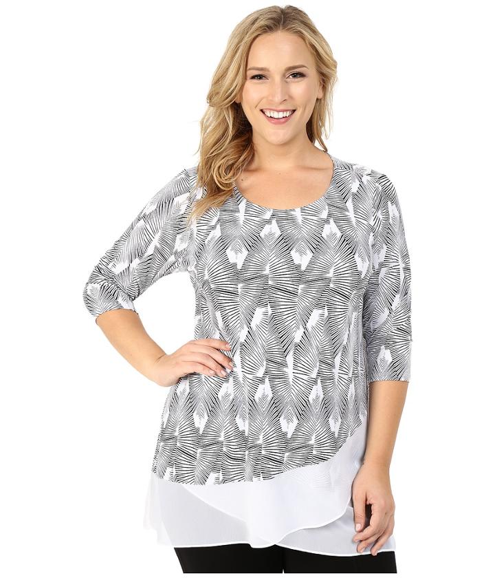 Vince Camuto Plus - Plus Size 3/4 Sleeve Graphic Strip Top With Asymmetrical Chiffon Hem