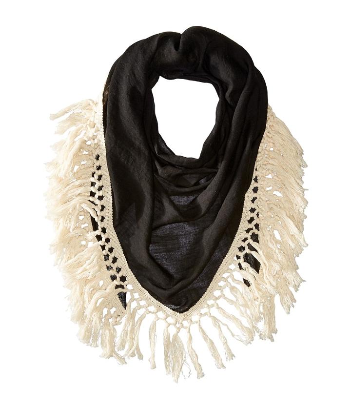 Steve Madden - Oversized Tassel Triangle Day Wrap