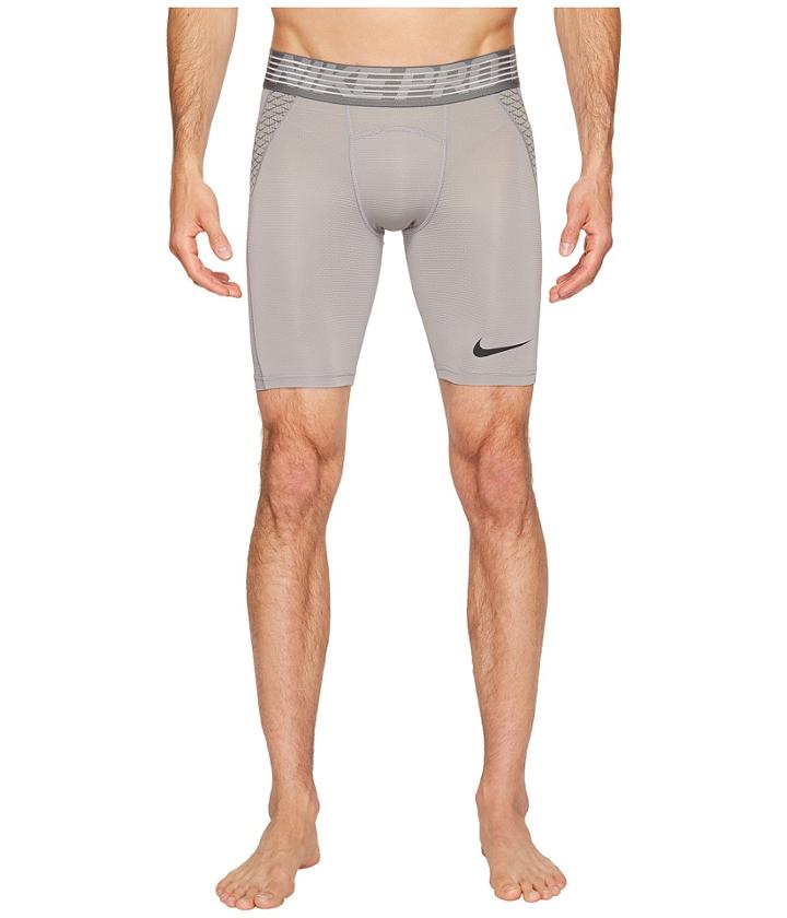 Nike - Pro Hypercool Short
