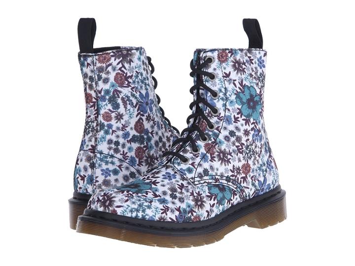 Dr. Martens - Page Wanderlust 8-eye Boot