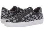 Skechers - Vaso - Knit Lace-up Sneaker