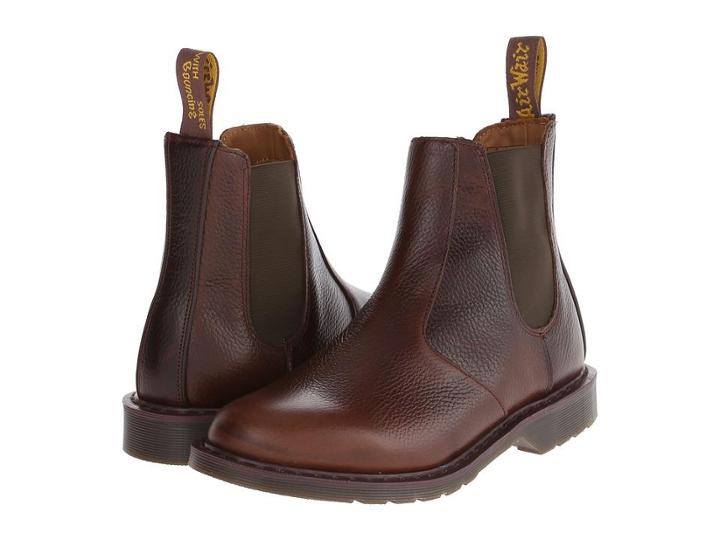 Dr. Martens Victor Chelsea Boot