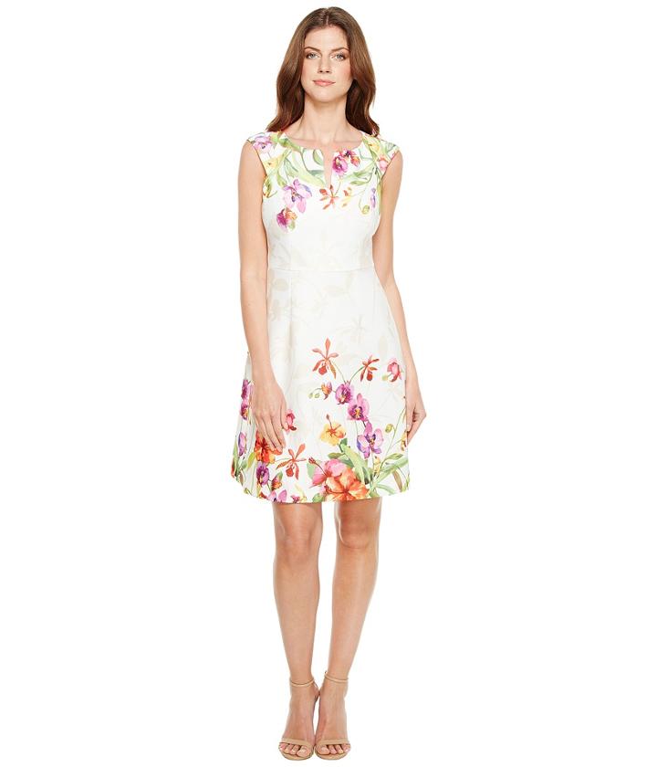 Adrianna Papell - Ruling Orchid Printed Scuba Bateau Neckline A-line Fit And Flare Dress