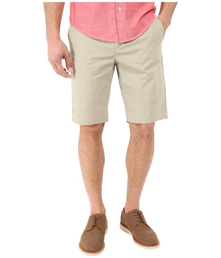 Calvin Klein - Classic Fit Twill Walking Short