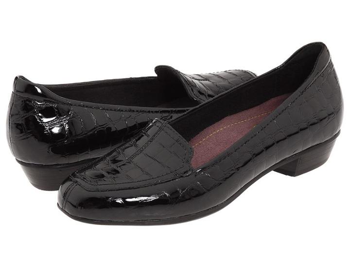 Clarks Timeless