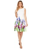 Calvin Klein - Fit Flare Dress With Floral Border Print Cd7mfa6u