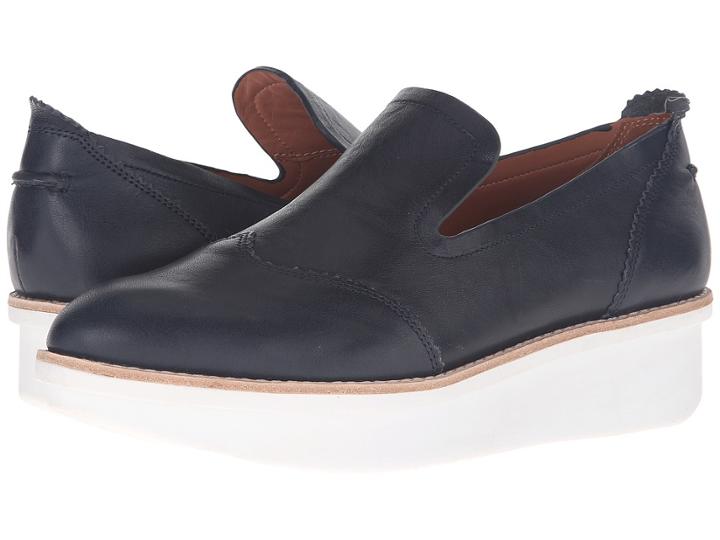 10 Crosby Derek Lam - Greta