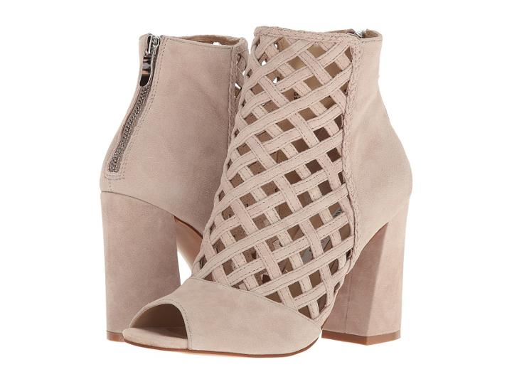 Kristin Cavallari - Luxembourg Shootie