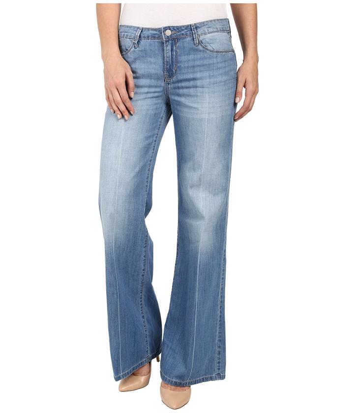 Calvin Klein Jeans - Easy Flare Jeans In Parker