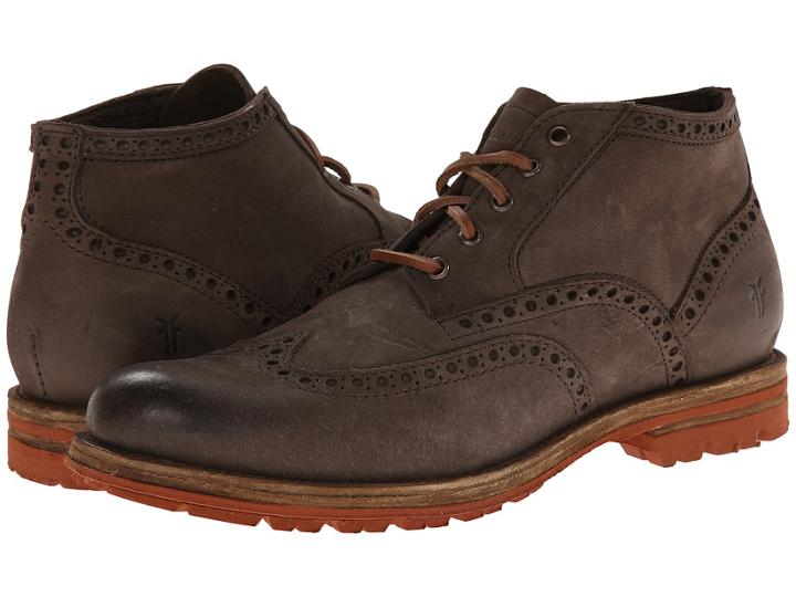 Frye Phillip Lug Wingtip Chukka