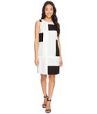 Vince Camuto - Sleeveless Abstract Grid Shift Dress
