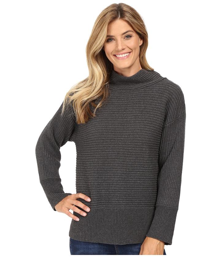 Vince Camuto - Long Sleeve Turtleneck Ribbed Sweater