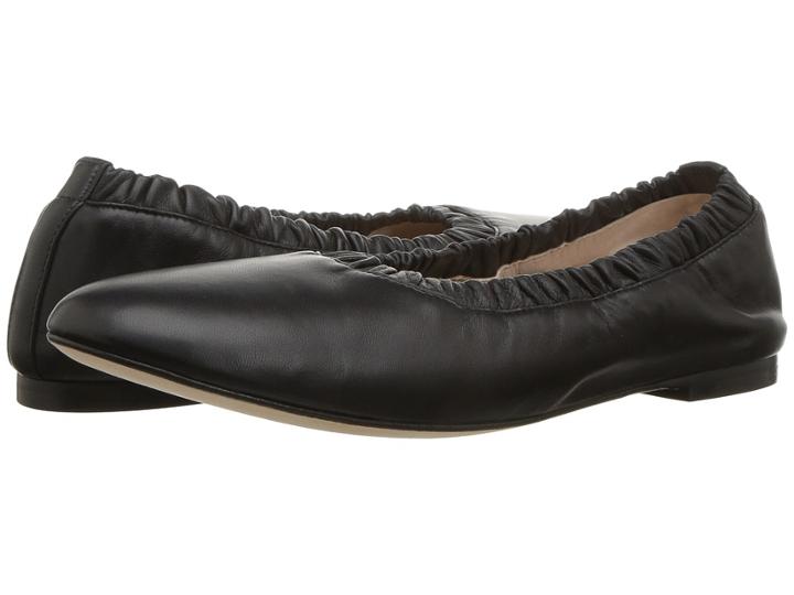 Stuart Weitzman - Gina