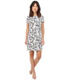 Maggy London - Flower Basket Weave Jacquard Shift Dress