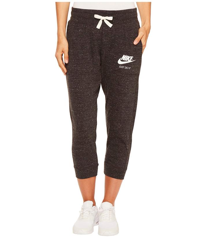 Nike - Sportswear Gym Vintage Capri