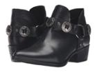 Steve Madden - Aces