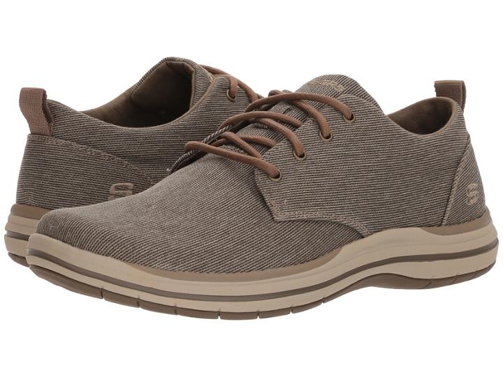 Skechers - Classic Fit Elson - Moten
