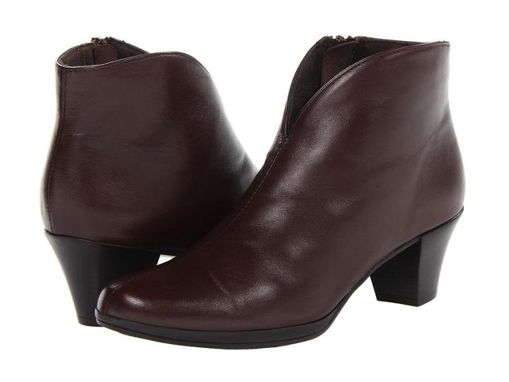 Munro American Robyn