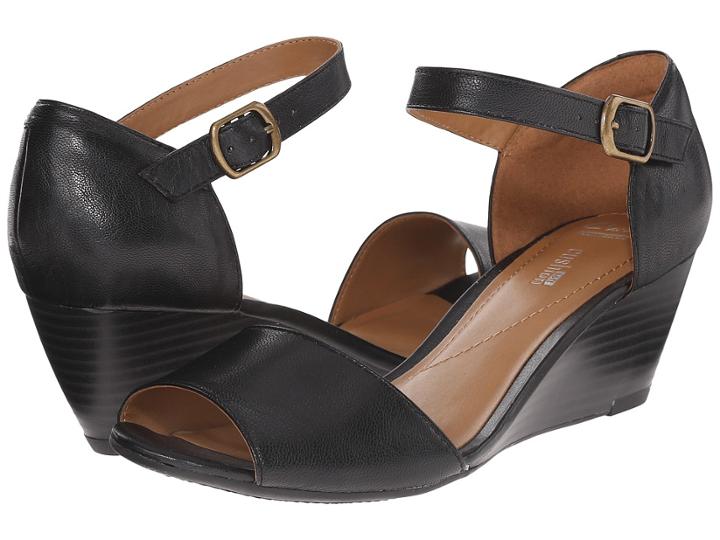 Clarks - Brielle Drive