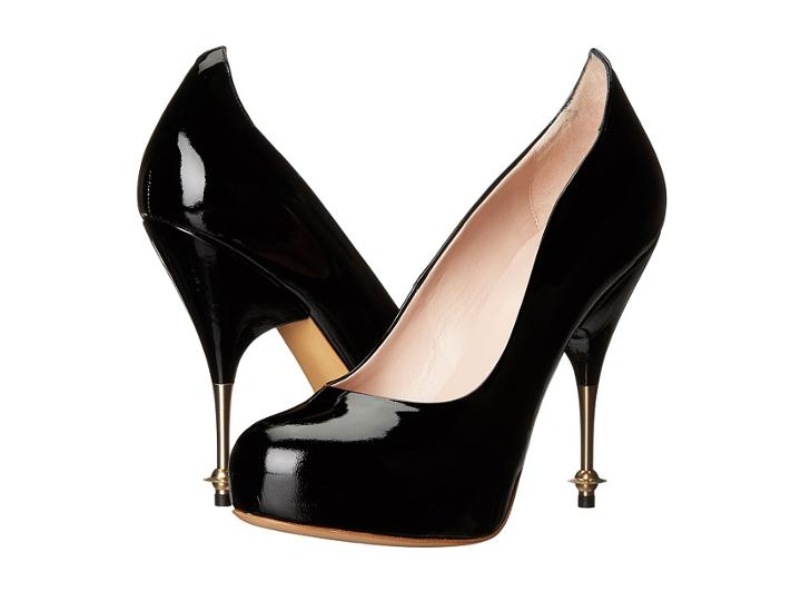 Vivienne Westwood - Drama Court