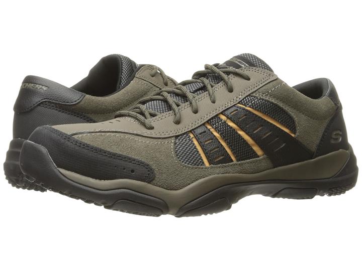 Skechers - Classic Fit Larson - Alton